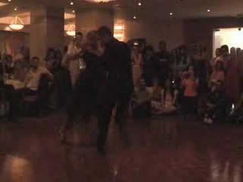  Andrea Misse  and  Javier Rodriguez  are  dancing  to  the  milonga  "  Arrabalera  "