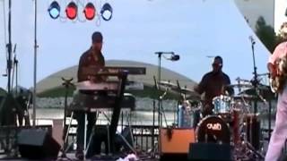 Nick Colionne Plays No Limits at the WLOQ Jazz Jam in Altamonte Springs, FL.avi