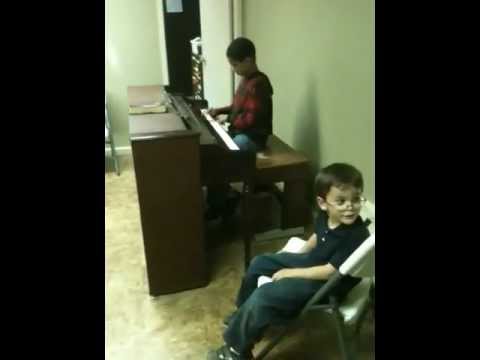 Autistic savant twins play piano for the first time! Oxnard, Ca.