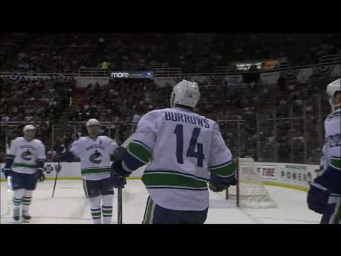 Canucks At Red Wings - Alex Burrows 2-1 Goal - 03.03.10 - HD