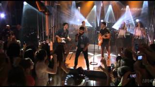 Pom Poms - Jonas Brothers at Much Music Live