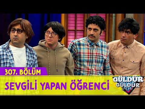 Sevgili Yapan Öğrenci