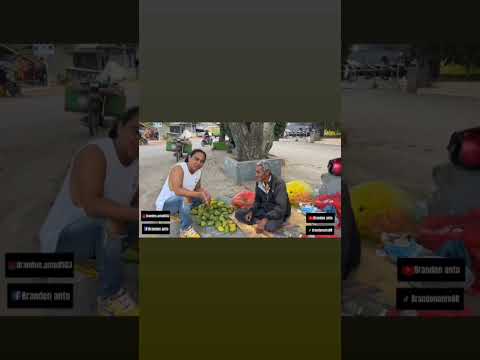 mbah-supo-yang-sudah-lanjud-usia-tetap-semangat-berjualan