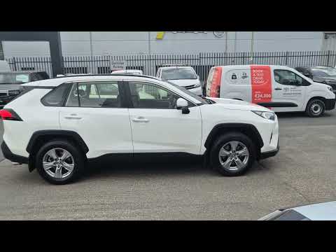 Toyota RAV4 2.5 HYBRID LUNA 5DR - Image 2