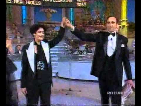 Mia Martini  Sanremo 1992:   applausi, classifica finale, premiazione.