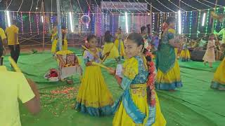 Download lagu Manchamesi Duppatesi Song | Chinnkaraka Krishna Master - 8074126112 | #kolatam #dj #kolatamvideos mp3 Download lagu Manchamesi Duppatesi Song | Chinnkaraka Krishna Master - 8074126112 | #kolatam #dj #kolatamvideos mp3