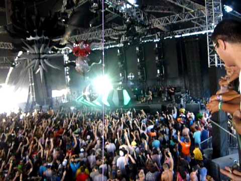 Fedde Le Grande drops Swedish House Mafia's "One (Your Name)": Ultra Music Festival 2011, 3/26/2011