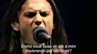 Legenda Português para Clip King Of The Rodeo