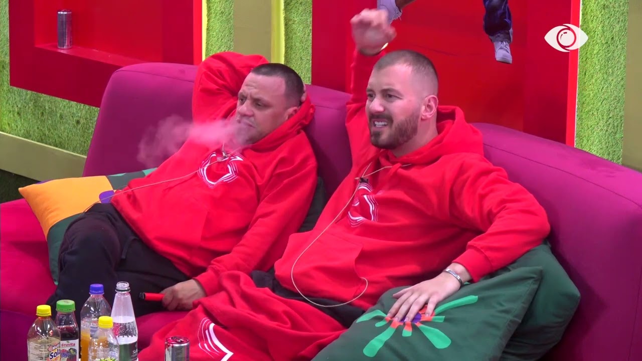 “Ti ke bërë vetëm një gabim këtu”/ Gazi diskuton me Romeon