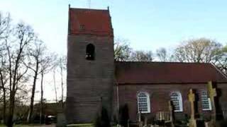 preview picture of video 'Backemoor Ostfriesland: Kerkklokken Lutherse kerk (Anläuten)'
