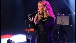 Malú - Antes que amantes amigos