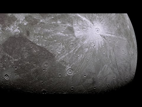 Erste echte Bilder von Ganymed - Jupiter - JunoCam