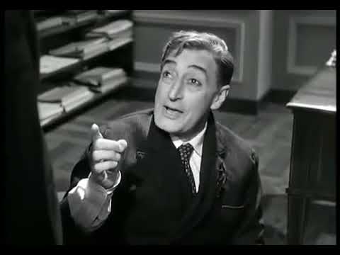 Totò e Gino Cervi - Il Coraggio