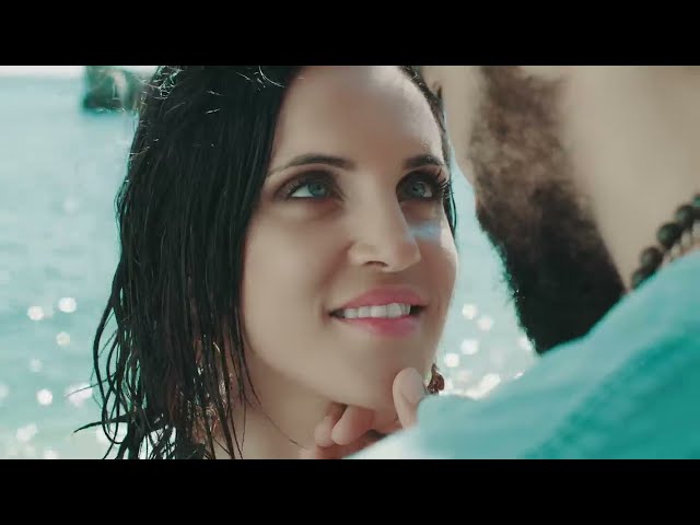 Video zu 'Despeinada' ansehen