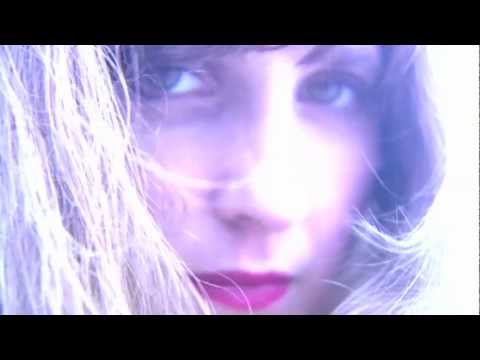 Annie Dressner - "Fly" Music Video [OFFICIAL video]