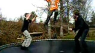 preview picture of video 'BIG TrAmPoLiNe SkIlLs!'
