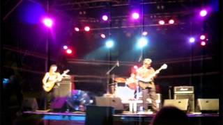 Guitar Jamboree live