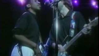 Clapton, Eric - Knockin' On Heaven's Door video