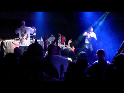 DeFuckTo - Muj svet + Leto + Jeb to v kare + Tak je to [Live @ Hip Hop Jam 2011 part 2]