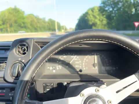 Toyota Sprinter Trueno AE86 speed chime driving at 120kph