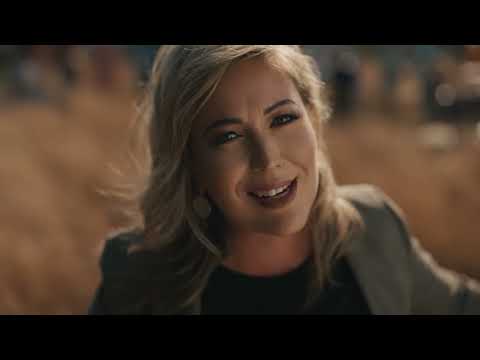 Liezel Pieters ft JAN JAN JAN  -  Ek Bly Jou Taal (Official Music Video)