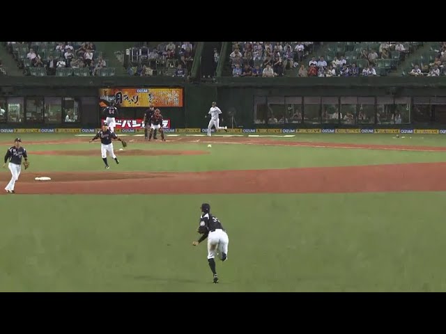 【3回裏】すべてが完璧!! マリーンズ・岡の矢のようなバックホーム!! 2018/9/7 L-M