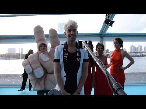 ESC 2021: Turquoise Carpet - Jendrik (Germany)