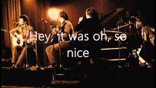 Lou Reed & John Cale   Berlin (lyrics on the screen)