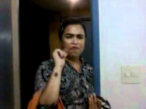 Rennata Defra: Pedido de mulher não se nega - A empregada