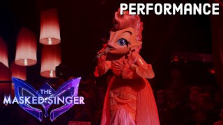 Goldfish sings “A Moment Like This” by Kelly Clarkson | THE MASKED SINGER | SEASON 11