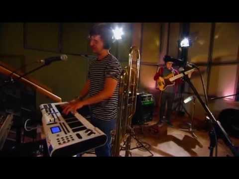 Pronto Mama - Goose Steps (live on BBC Radio Scotland)