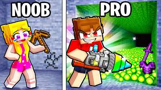 NOOB vs PRO Weapon Mining Battle...