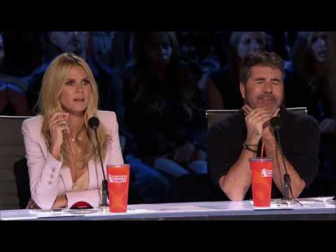 The Passing Zone  Juggling Duo Add Mel B and Howie to Their Act   America's Got Talent 2016