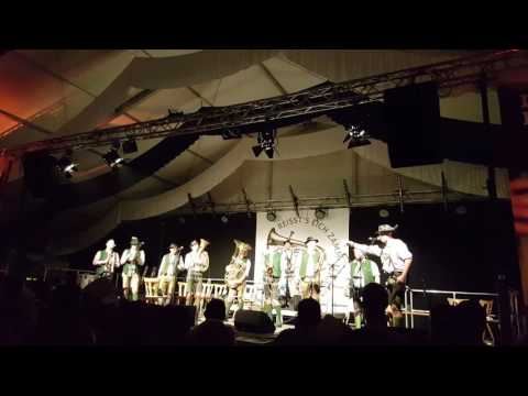 Kapelle Josef Menzl - Stage diving/Dem Land Tirol die Treue (Brass Wiesn 2016)