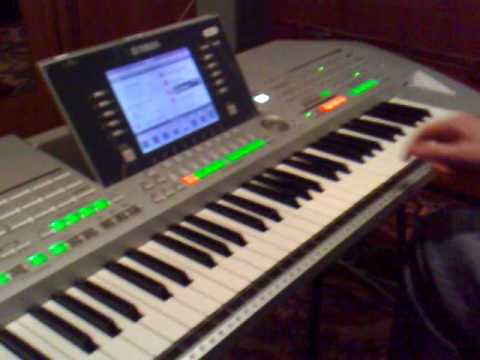 © Tyros 2 demo Milea Vlad