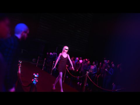 Famosinha - Video Motion (DJ Caio Vieira, MC Meno K e MC Rodrigo do CN)