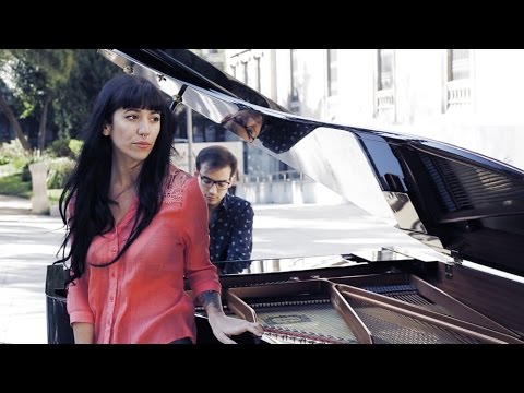 Video thumbnail for De Haber Sido en Madrid (Piano Version)
