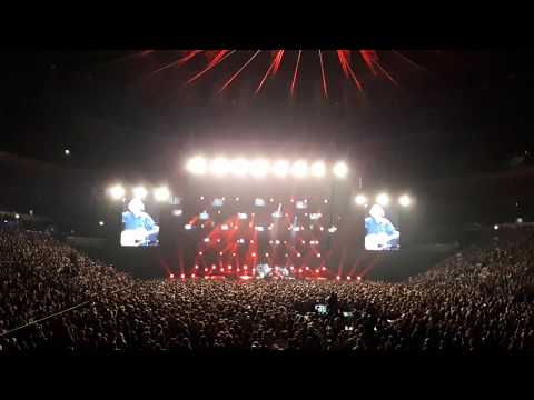 01 Já chci poezii -  Jaromír Nohavica ( O2 Arena 2017 )