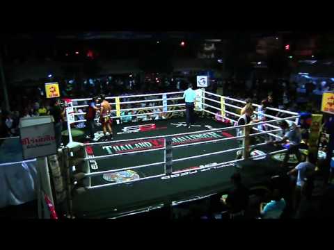 Mathias Gallo Cassarino vs Chanachai OrBorTor Lampongtamai - Queen's cup 2011