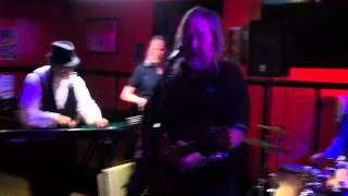 Al Sjoholm @ Kickstand w Marie Martens & the Two Timers 5 16 15 Soul Fixin' Man   Wee Baby Blues