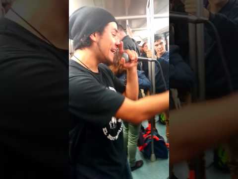 FREESTYLE EN EL METRO EN BARCELONA