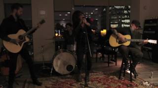 ROYAL THUNDER "Floor" Acoustic Live Performance | Metal Injection