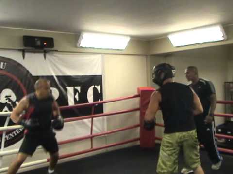 Perú Fighting Center Alberto vs Nico.wmv