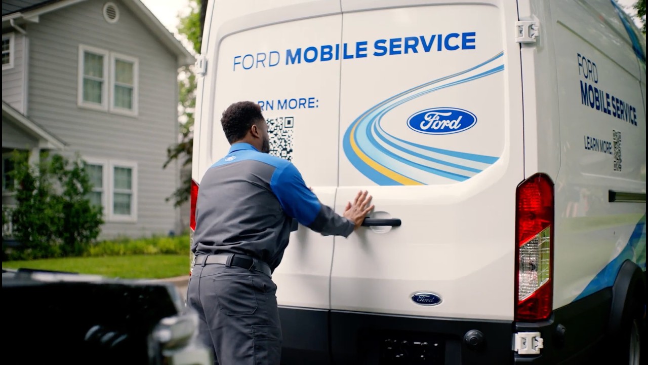 Goode Motor Ford service bay