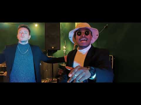 Video thumbnail for Un Besote