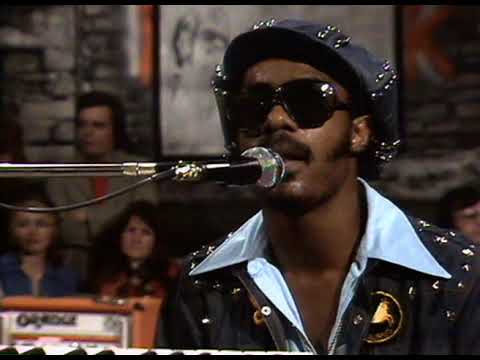 Stevie Wonder - Don't You Worry 'Bout A Thing (1974)