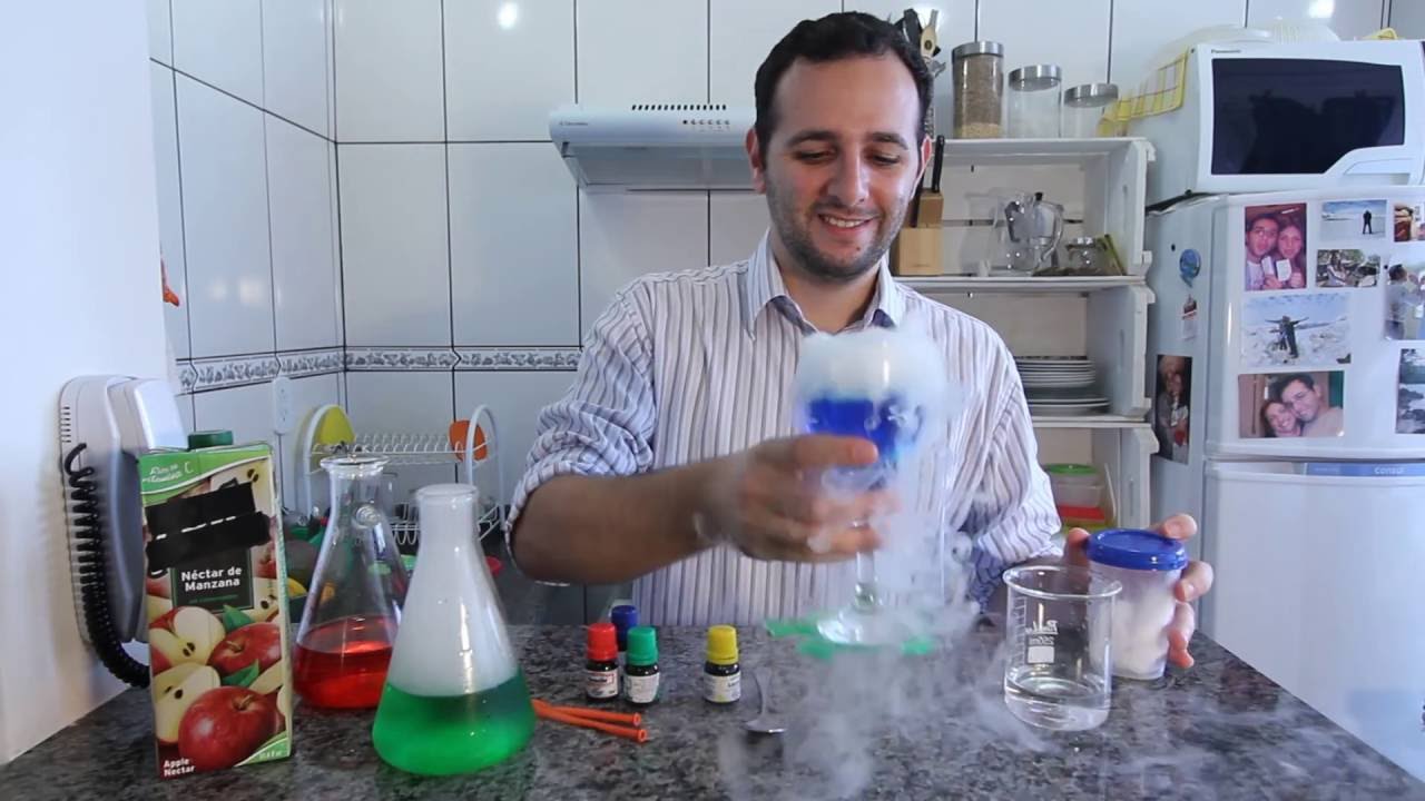 Como fazer a BEBIDA ESFUMAÇANTE do Manual do Mundo - RECEITA