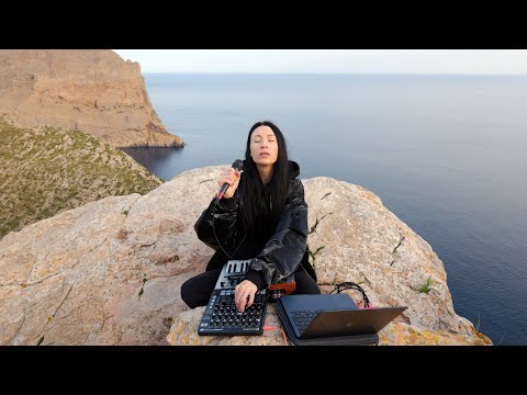 Avis Vox - Breaking Out (Live Session from Palma de Mallorca)