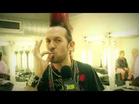 Rock Bones en Vivo: La Familia de Peter Punk