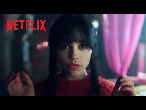 Miércoles baila Boombayah de Blackpink | Miércoles | Netflix España